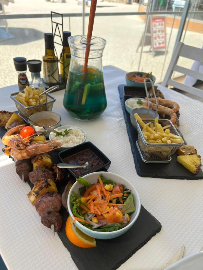 فندق Alojamento Sudoeste زامبوجيرا دو مار المظهر الخارجي الصورة